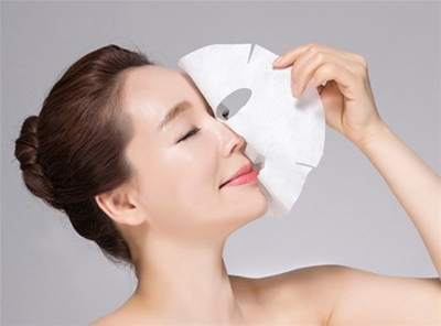 NHỮNG LỢI ÍCH CỦA VIỆC ĐẮP MẶT NẠ DƯỠNG DA HÀNG NGÀY
