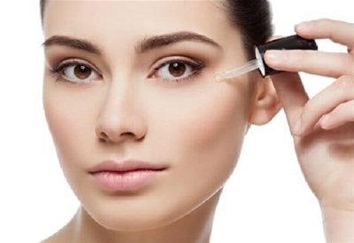 NHỮNG ĐIỀU CẦN BIẾT KHI SỬ DỤNG SERUM TRỊ MỤN