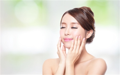 CÁC BƯỚC ĐỂ CHĂM SÓC LÀN DA ĐẸP MÊM MỊN VÀO MÙA HANH KHÔ
